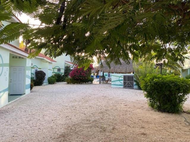 Blue Lagoon Apartment Lagun エクステリア 写真